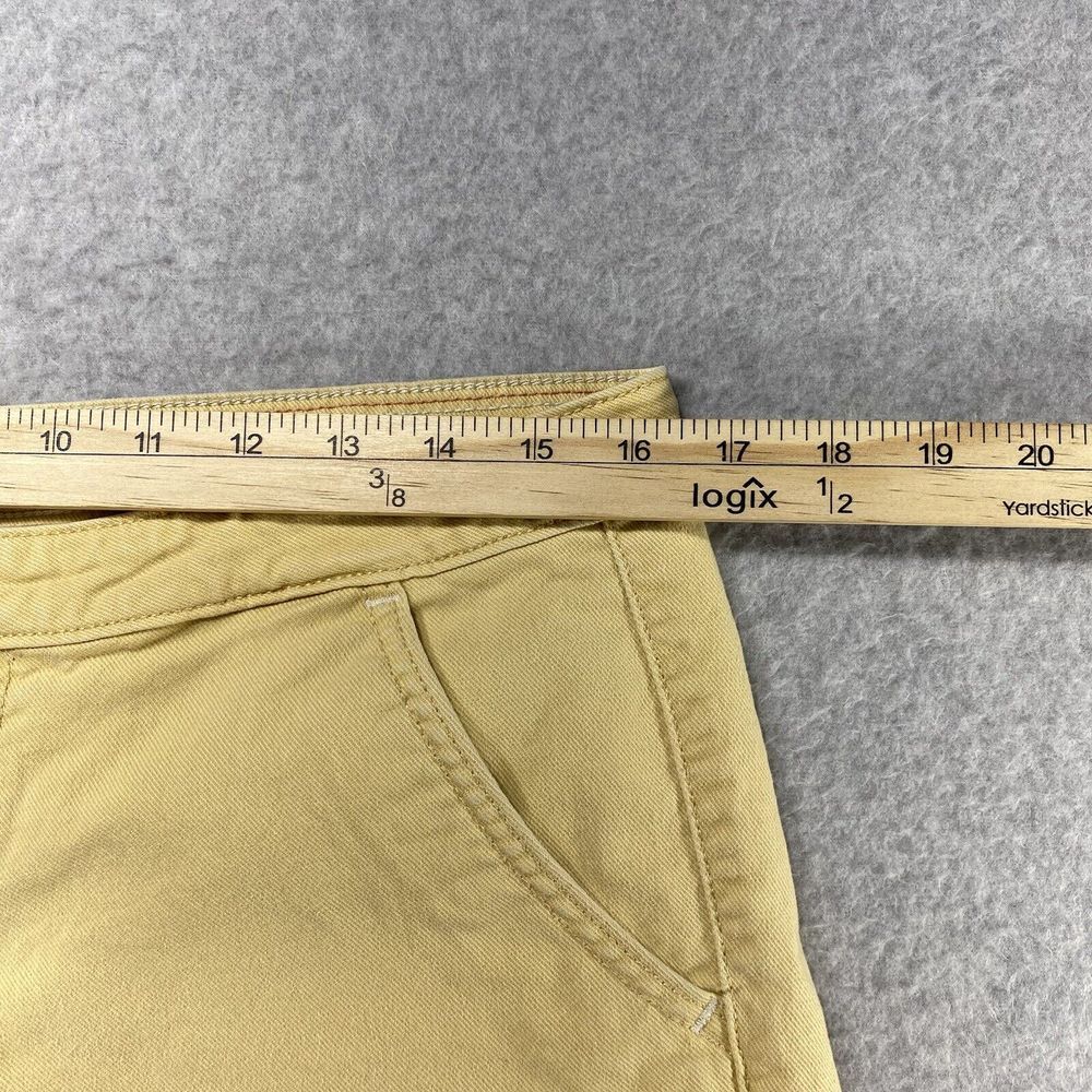 Levi's 545 Shorts Womens Size 10 Beige Flap Pockets Denim Jean Stretch Preppy - Picture 2 of 11